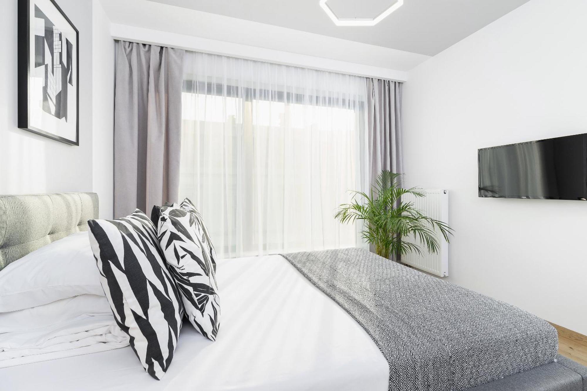 Apartment For Two - Pilsudskiego 1 Street Красков Екстериор снимка