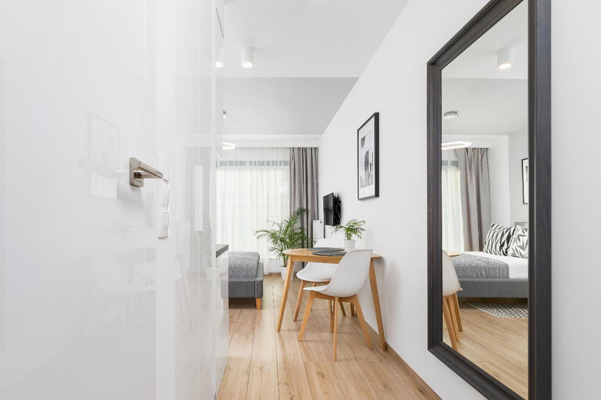 Apartment For Two - Pilsudskiego 1 Street Красков Екстериор снимка